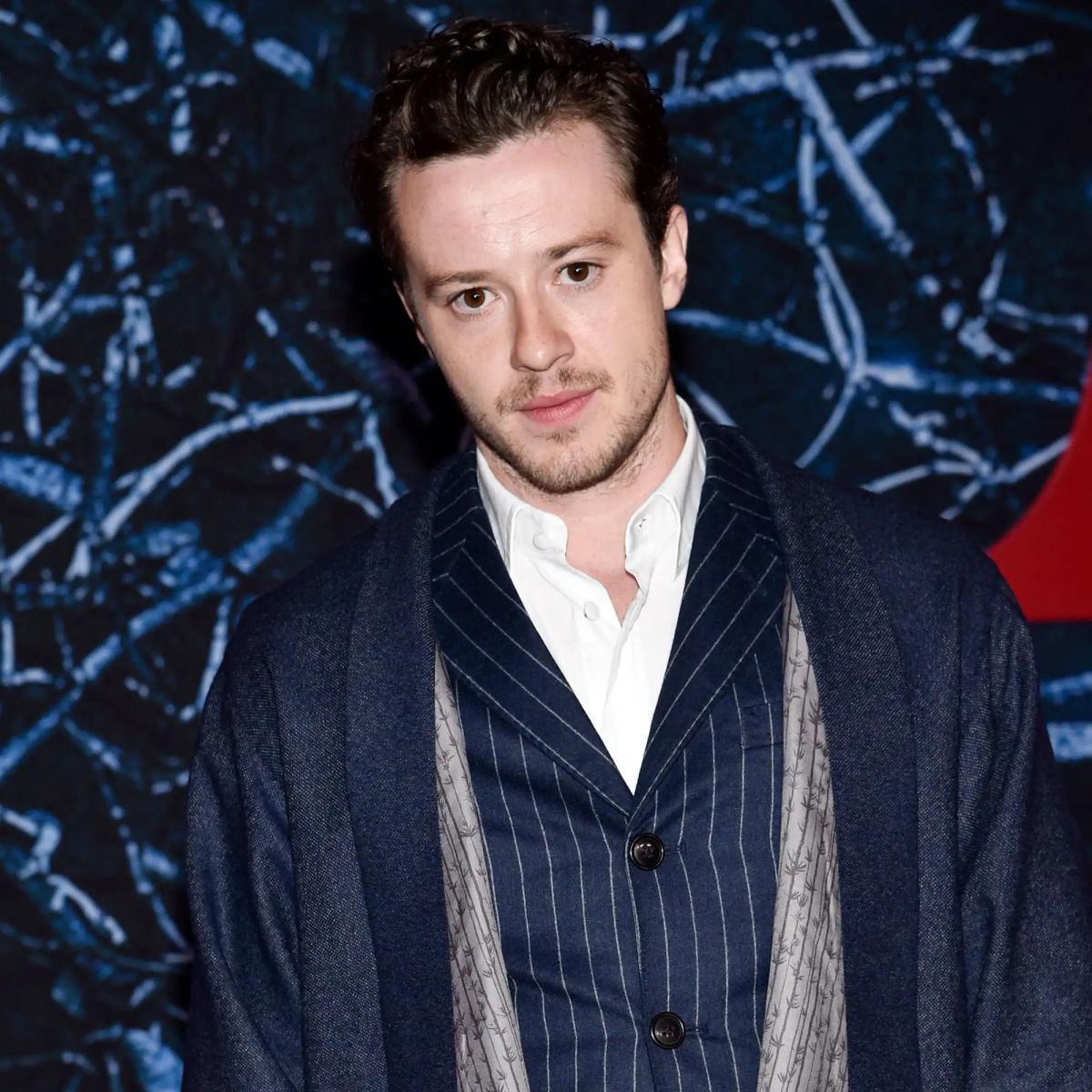 Showrunner da Stranger Things afirma que personagem de Joseph Quinn não voltará na 5ª temporada
