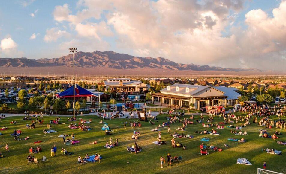 🎬 Movies in the Park (Family Night) The Trails Park & Pool