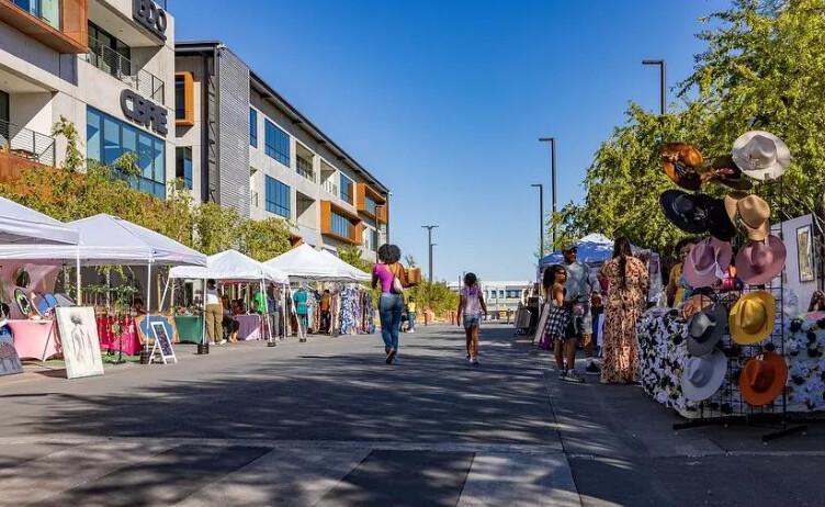 🛍️ UnCommons Sunday Market (SW Hidden Gem)