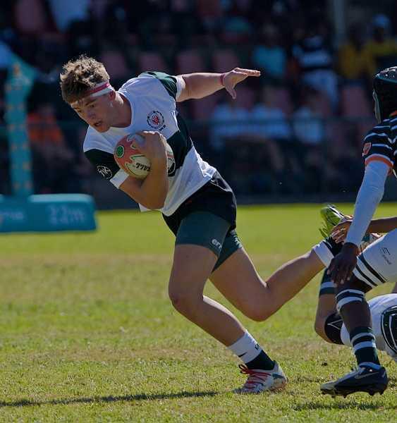 Erries-rugby begin liga op hoë noot