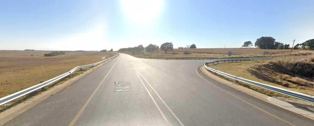 Elderly man severely injured in accident: Rising concern over road safety at N17-R33 T-junction Elderly man severely injured in accident: Rising concern over road safety at N17-R33 T-junction