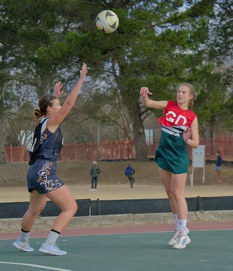 Twee Errie-Fast 5-netbalspanne deur na MP-uitspele Twee Errie-Fast 5-netbalspanne deur na MP-uitspele