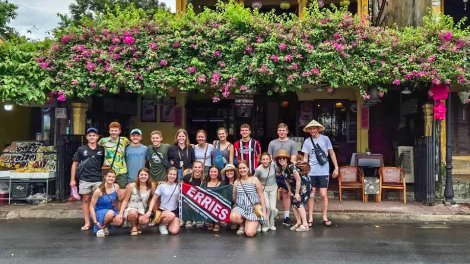 Xin Chao (Hallo!) vanuit Viëtnam Xin Chao (Hallo!) vanuit Viëtnam