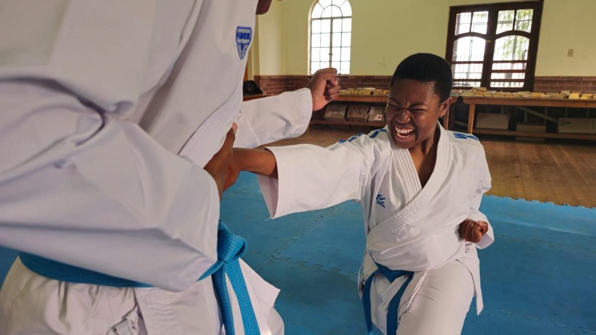 Ermelo karate trio to compete at Commonwealth Championships Ermelo karate trio to compete at Commonwealth Championships