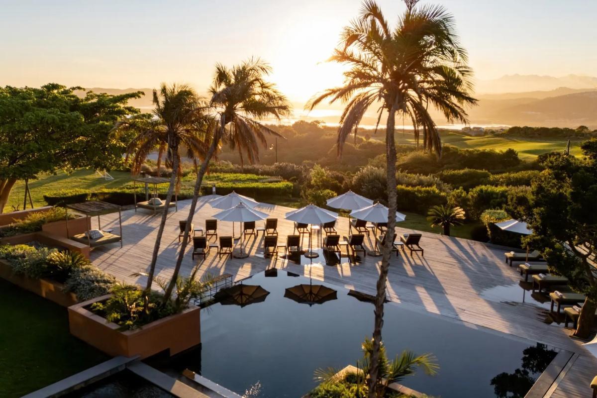 10 by 20’s Romance Rematch 10 by 20’s Romance Rematch