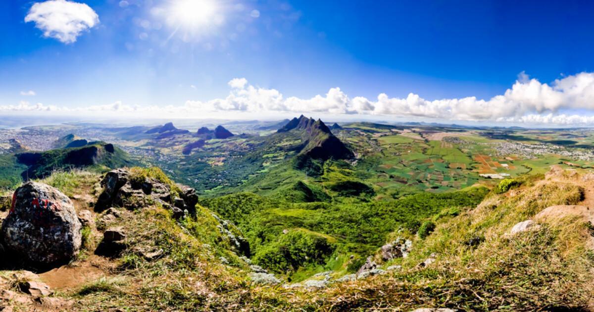 Small Island Nations That Welcome Skilled South Africans Small Island Nations That Welcome Skilled South Africans