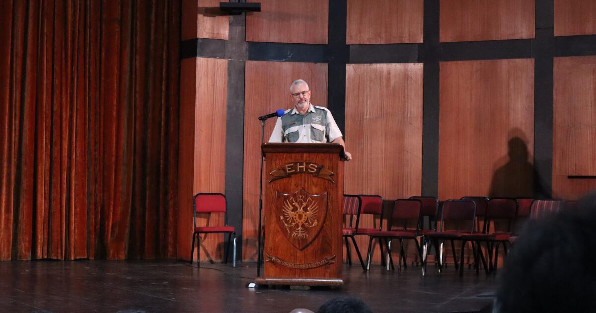 Farmers Gather in Ermelo as FMD Crisis Deepens Farmers Gather in Ermelo as FMD Crisis Deepens