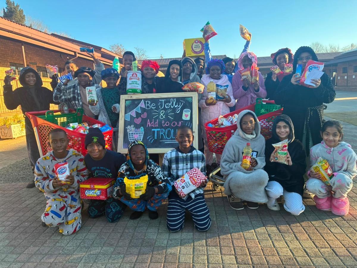 Summerfields learners give back through Mandela Day Summerfields learners give back through Mandela Day