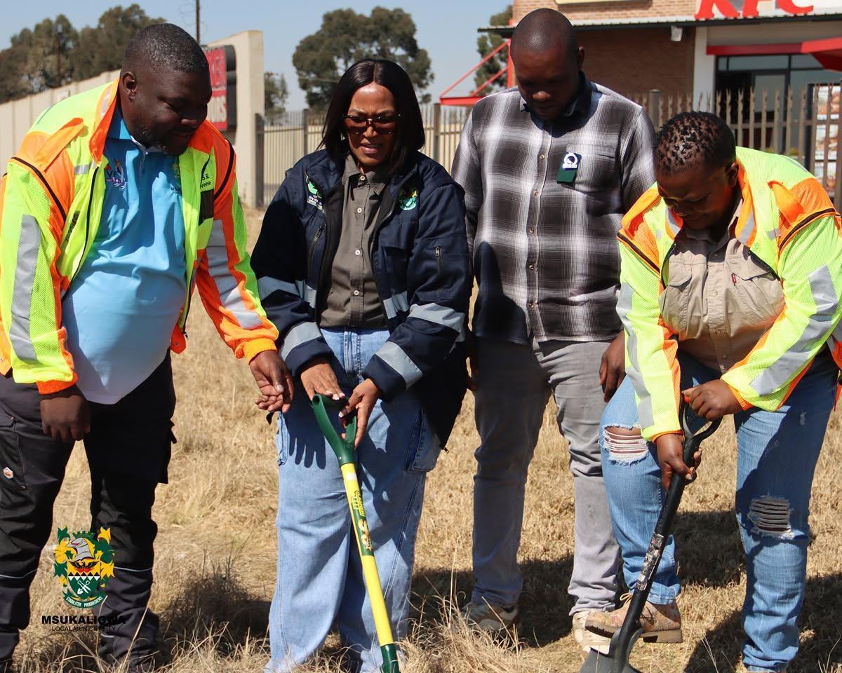 Everest Park water project launched to improve Ward 1 supply Everest Park water project launched to improve Ward 1 supply