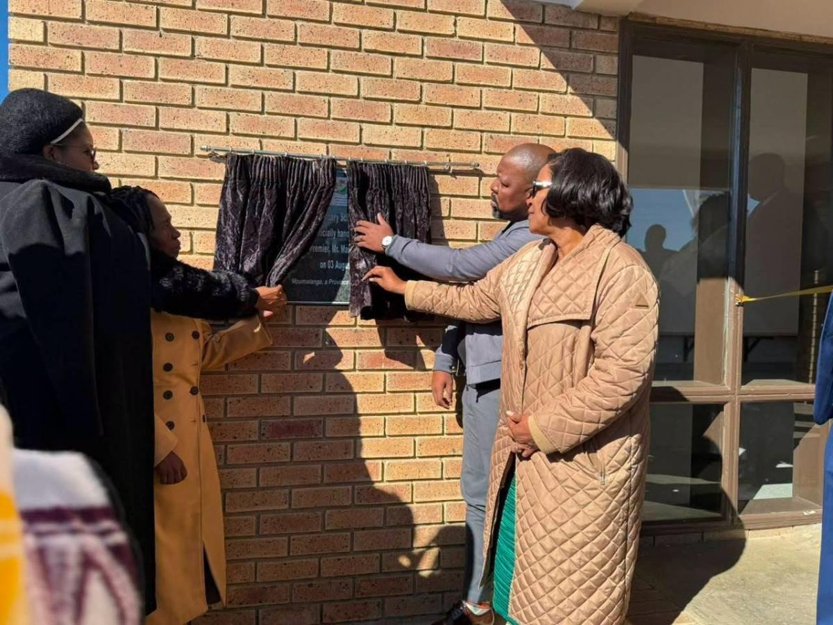 Lucky Dube School of Performing Arts officially handed over in Ermelo Lucky Dube School of Performing Arts officially handed over in Ermelo