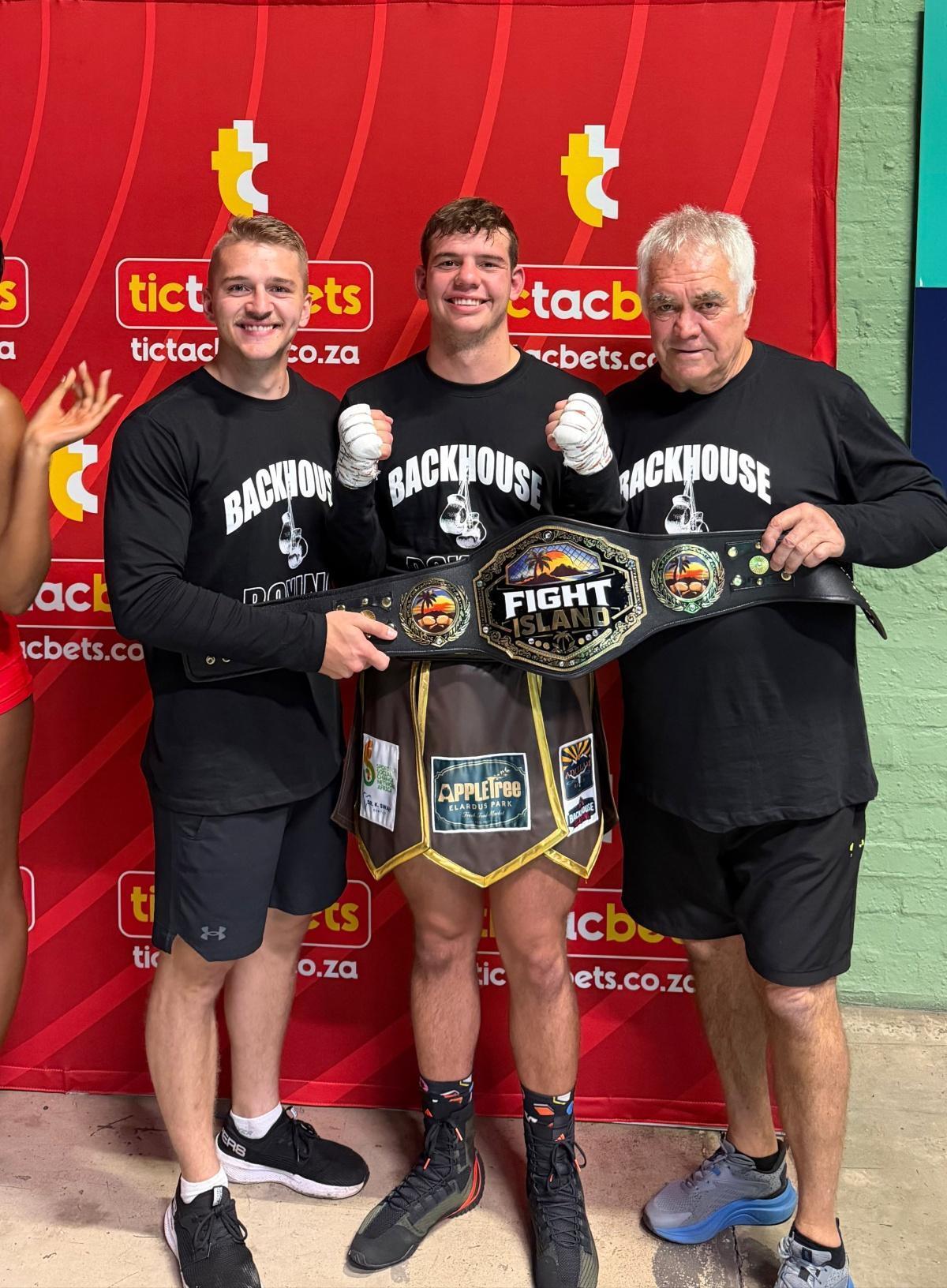 Ermelo’s Jonathan Swart Claims Fight Island Amateur Light Heavyweight Title Ermelo’s Jonathan Swart Claims Fight Island Amateur Light Heavyweight Title