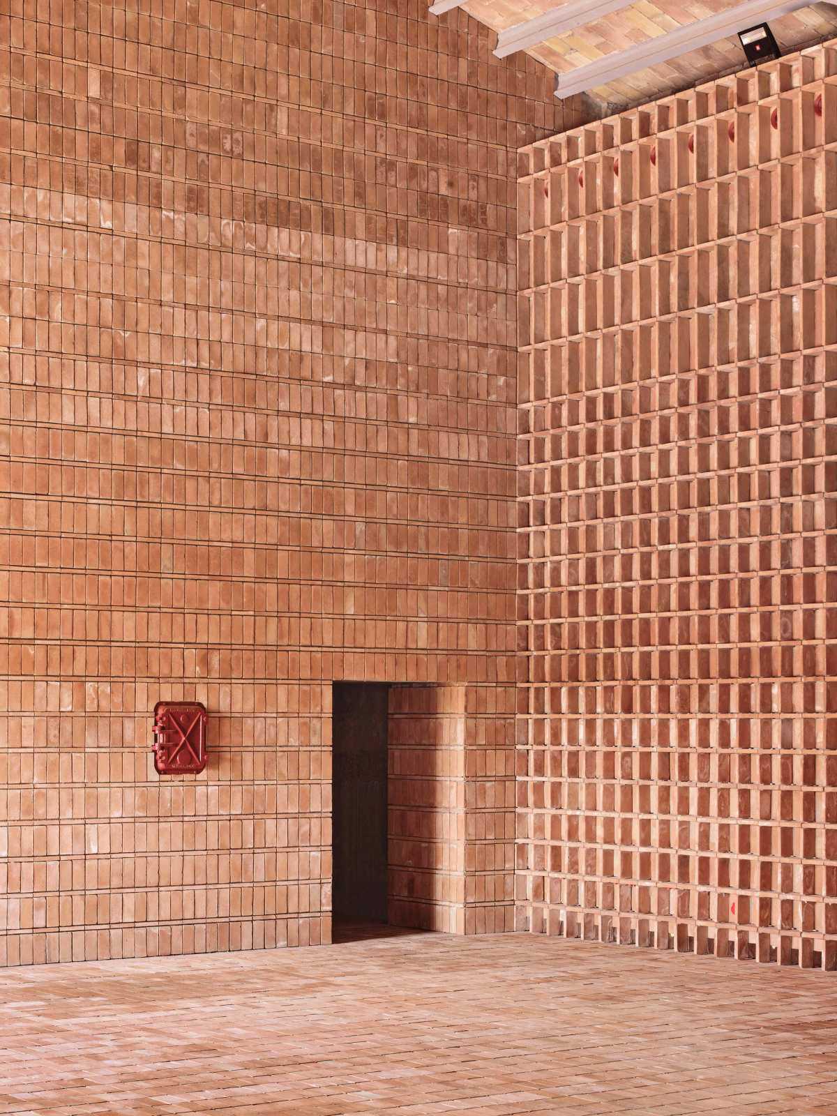 Rehabilitación de la Cooperativa Agrícola para espacio polivalente y cultural en Flix Rehabilitación de la Cooperativa Agrícola para espacio polivalente y cultural en Flix