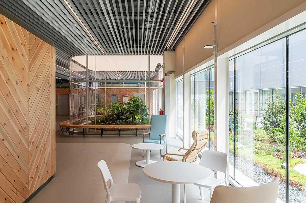 Centro especializado de atención diurna para personas afectadas por la ELA en el Hospital Isabel Zendal Centro especializado de atención diurna para personas afectadas por la ELA en el Hospital Isabel Zendal