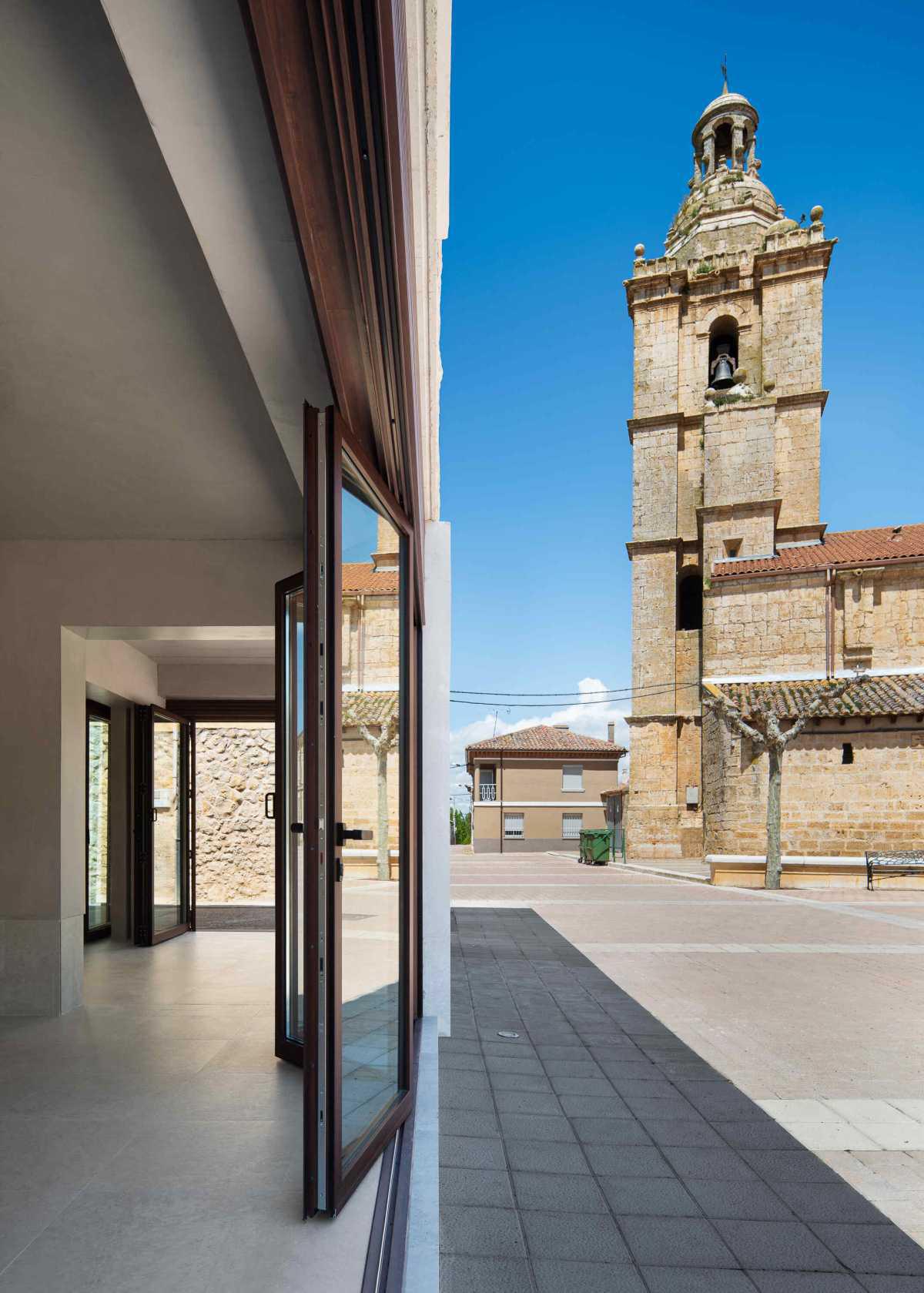 Casa de Comidas – Edificio Plaza