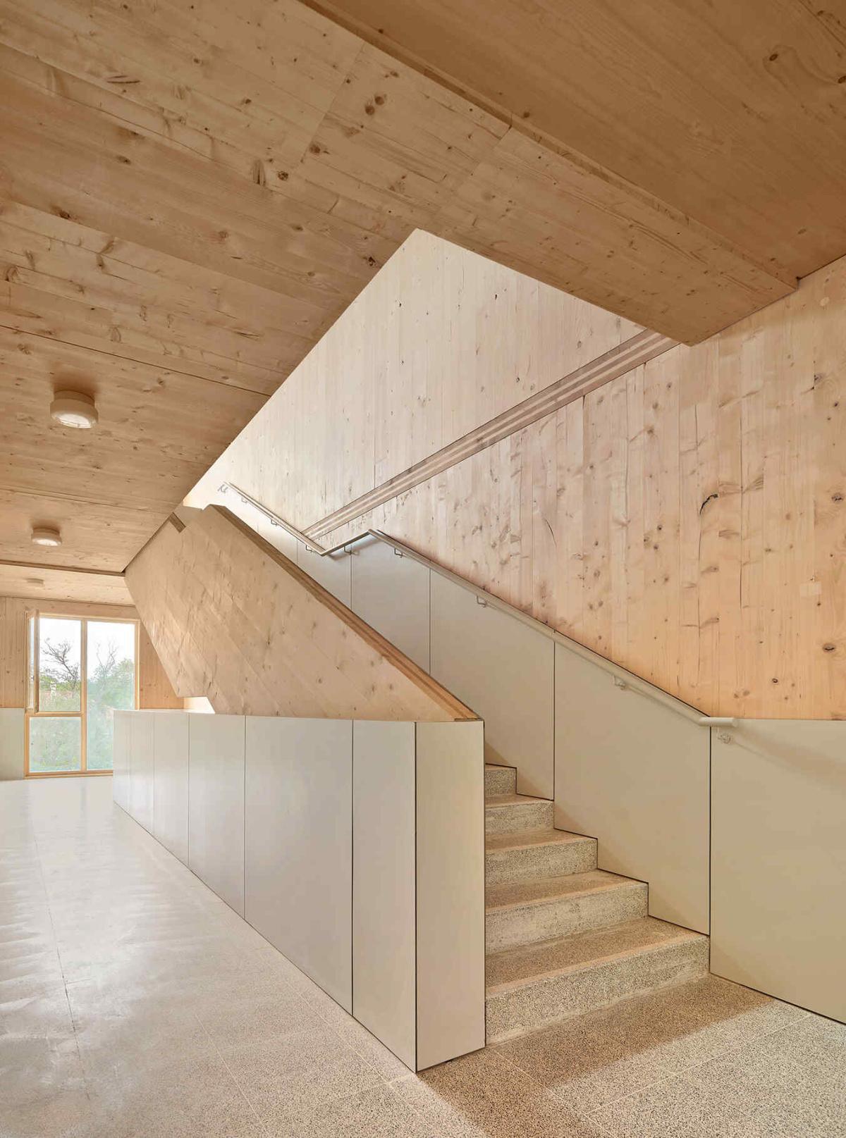 Centro de primera acogida para mujeres sin hogar