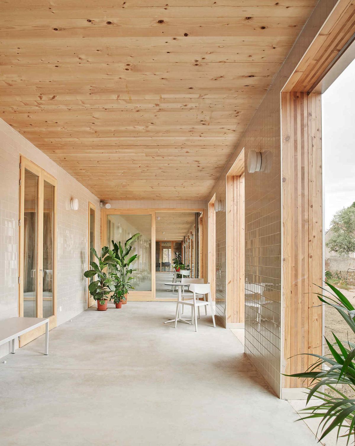 Centro de primera acogida para mujeres sin hogar Centro de primera acogida para mujeres sin hogar