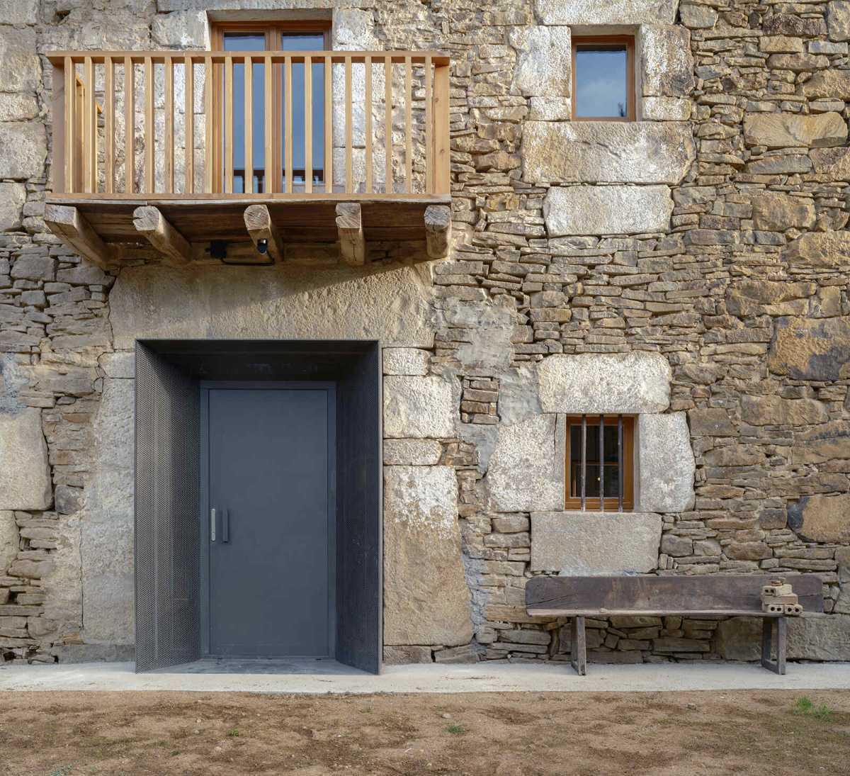 Garaitia Etxea: Reforma de un Caserío en Baranbio Garaitia Etxea: Reforma de un Caserío en Baranbio