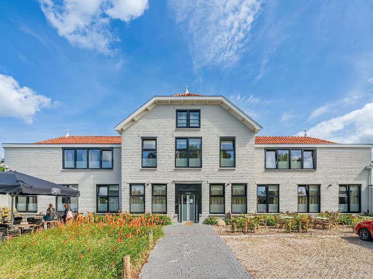 Enjoy Strandhotel Wemeldinge Enjoy Strandhotel Wemeldinge