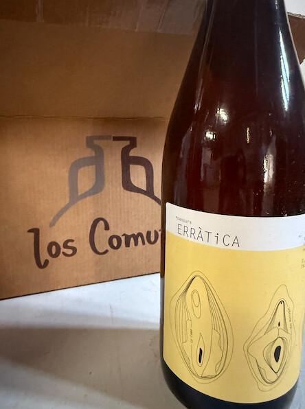 π Los Comuns...who have little in common π Los Comuns...who have little in common