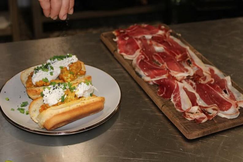 🍽️ Lo safreig. Restaurante y tienda, todo en un espacio 🍽️ Lo safreig. Restaurante y tienda, todo en un espacio