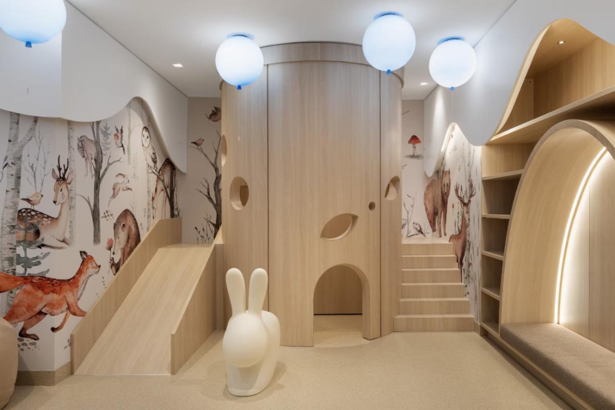 Stratos at Bridge District Stratos at Bridge District