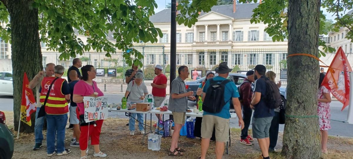 16 juin - Mobilisation pour le 1er mai et l'augmentation des salaires 16 juin - Mobilisation pour le 1er mai et l'augmentation des salaires