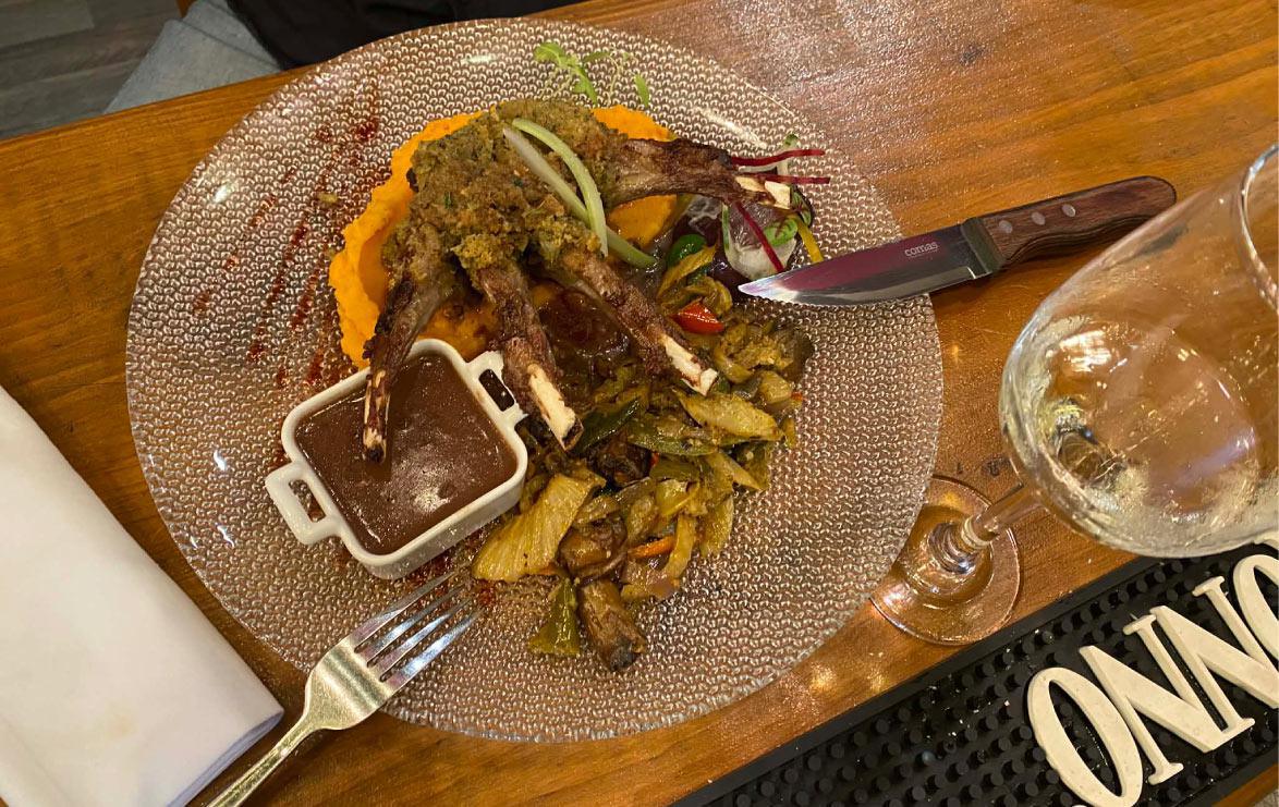 Carré d'Agneau & Purée de Patate Douce