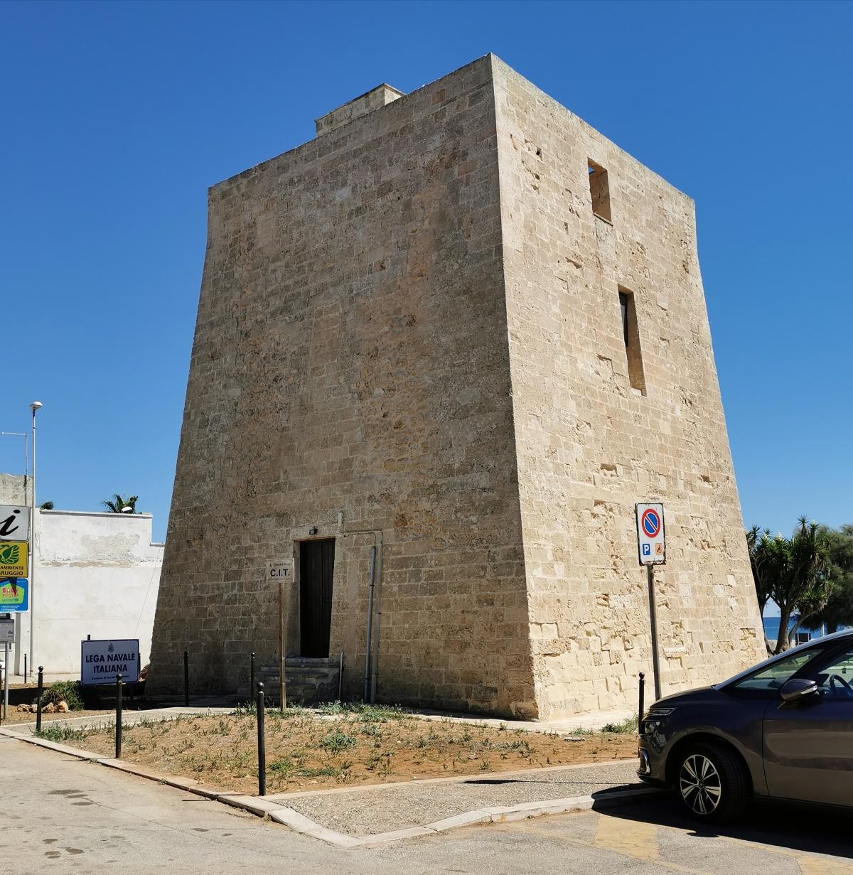 Torre Moline (o Torre de’ Molini) - Moline Tower (or Torre de’ Molini
