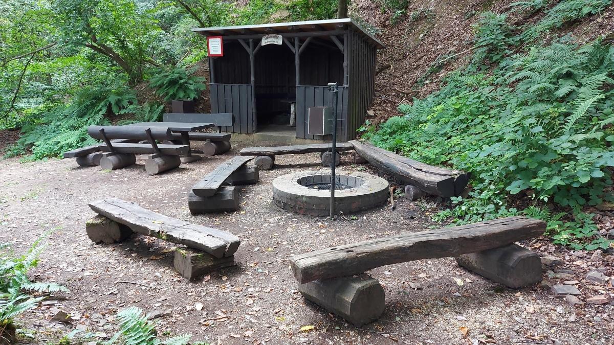 Grillplatz am Karolaturm