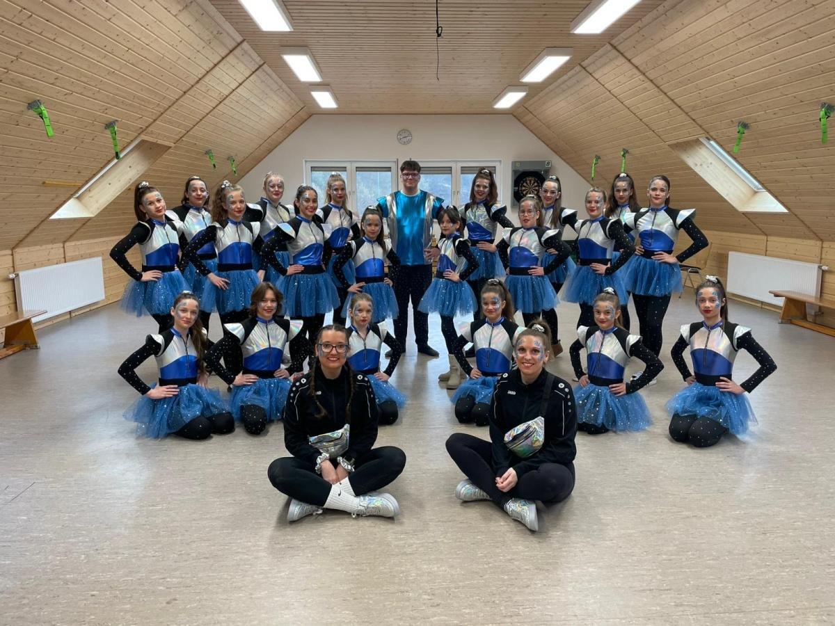 Tanzgruppen - Möhnen Tanzgruppen - Möhnen