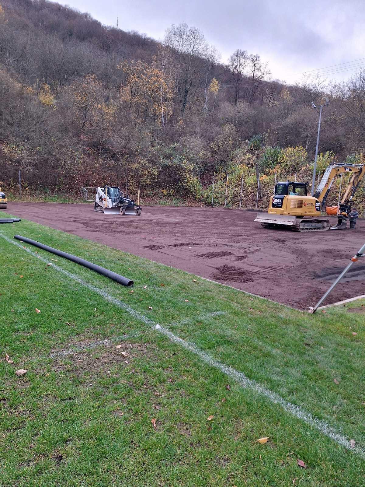 Neuer Kunstrasen für den TSV Lay