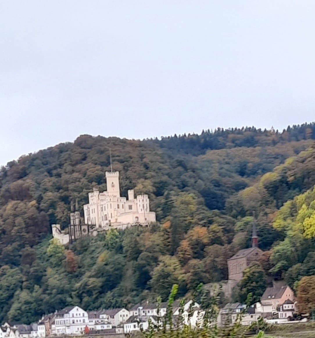 Königin Elisabeth und der „Hötteklos“