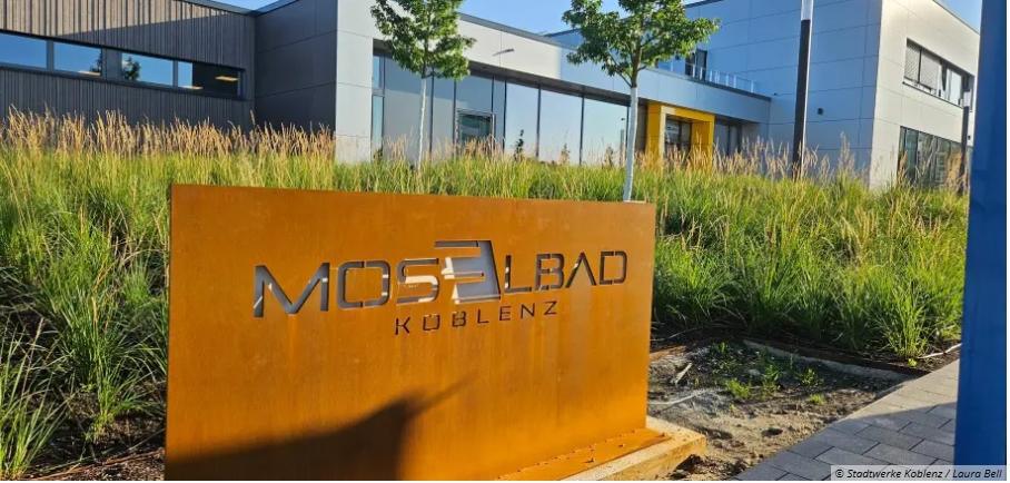 Hallenbad am Rauentaler Moselbogen!