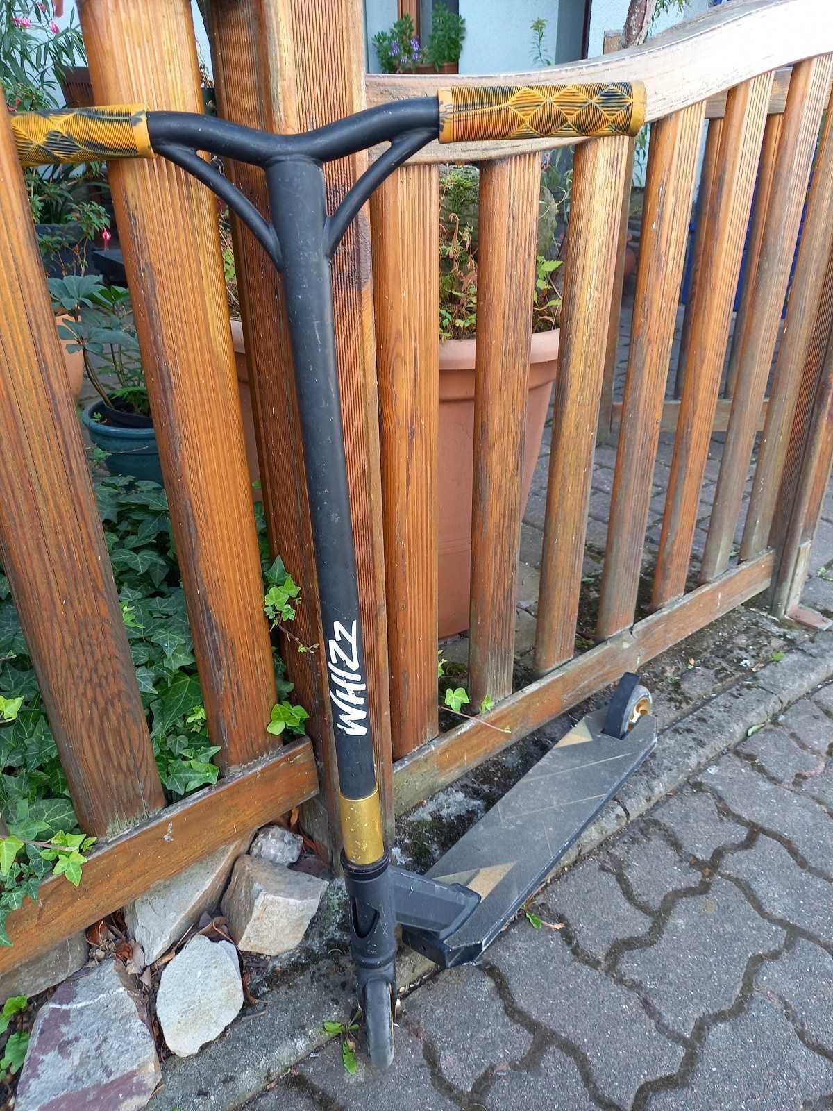 Roller Marke Whizz gefunden