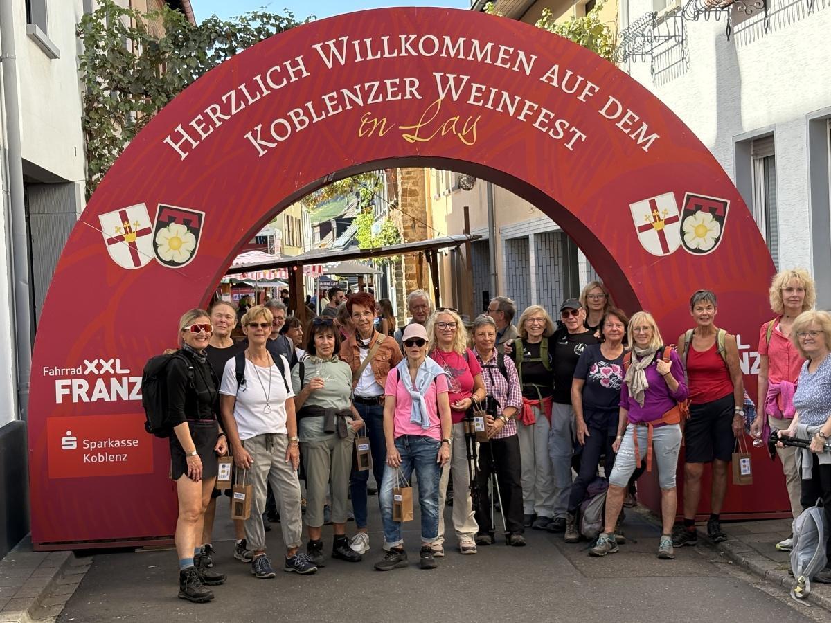 Endlich wieder: Koblenz wanderte zum Weinfest nach Lay Endlich wieder: Koblenz wanderte zum Weinfest nach Lay