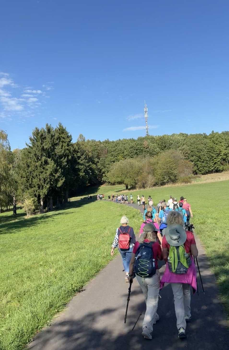 Endlich wieder: Koblenz wanderte zum Weinfest nach Lay Endlich wieder: Koblenz wanderte zum Weinfest nach Lay