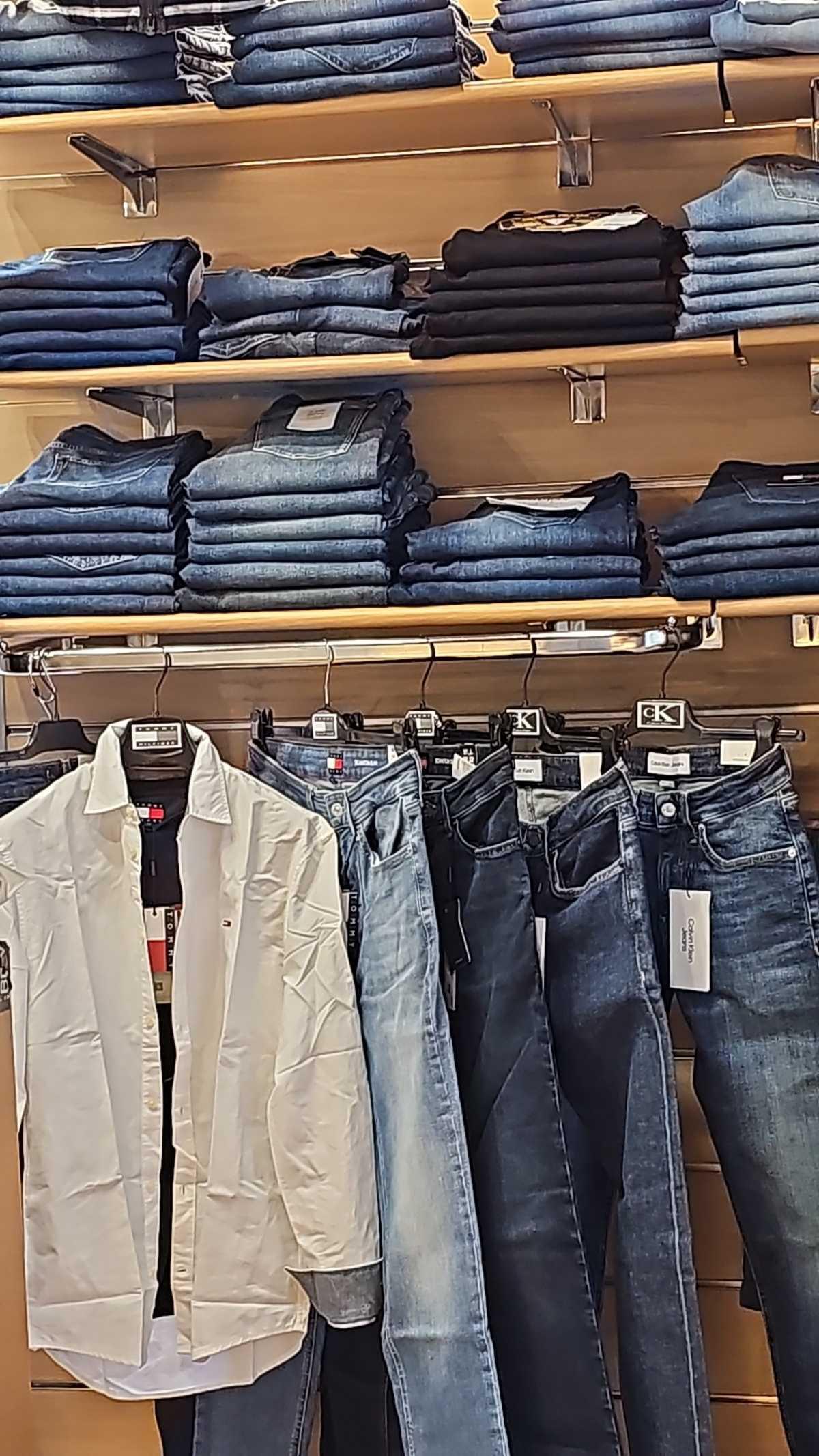 Prestige Jeans Store
