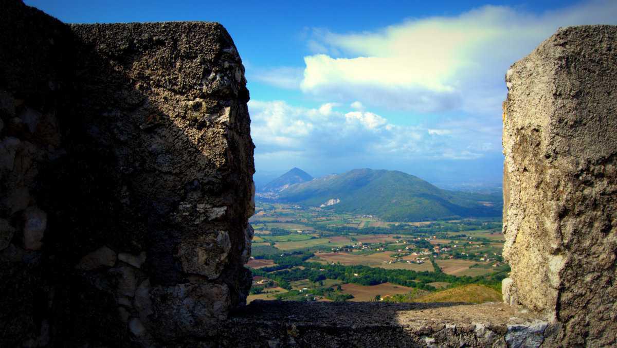 Castello di Rupecanina Castello di Rupecanina