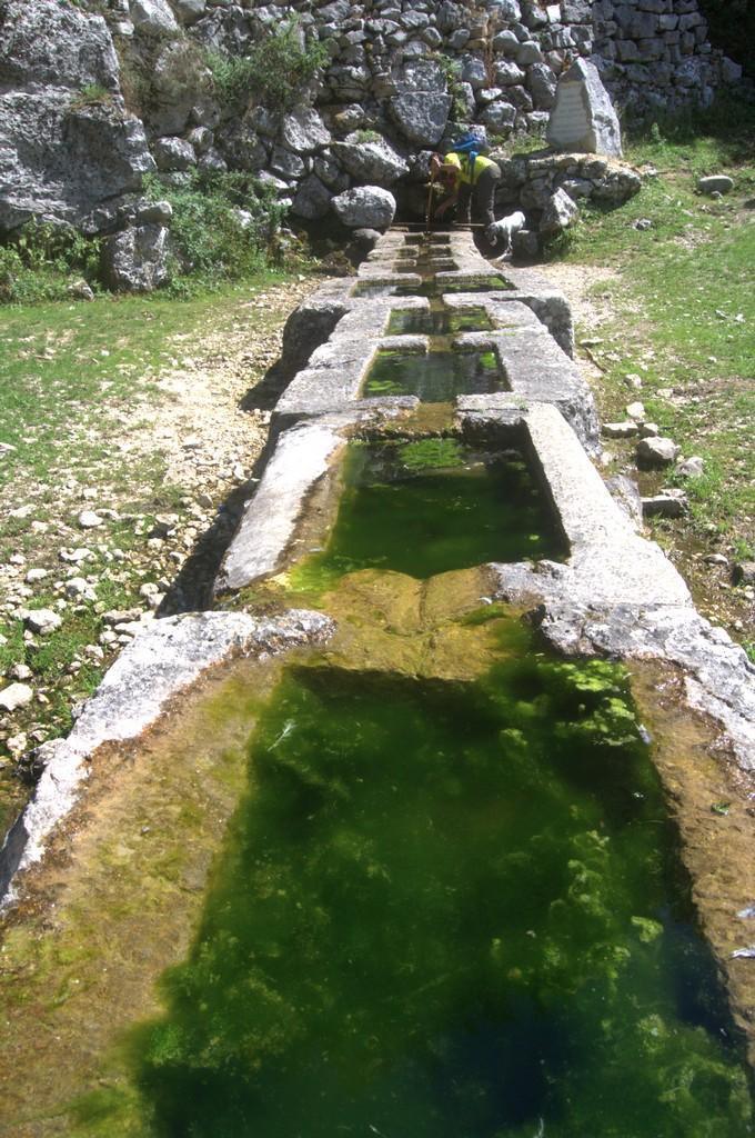 Sentiero delle Fate - Campo Figliuolo - Fontana dei Palombi Sentiero delle Fate - Campo Figliuolo - Fontana dei Palombi