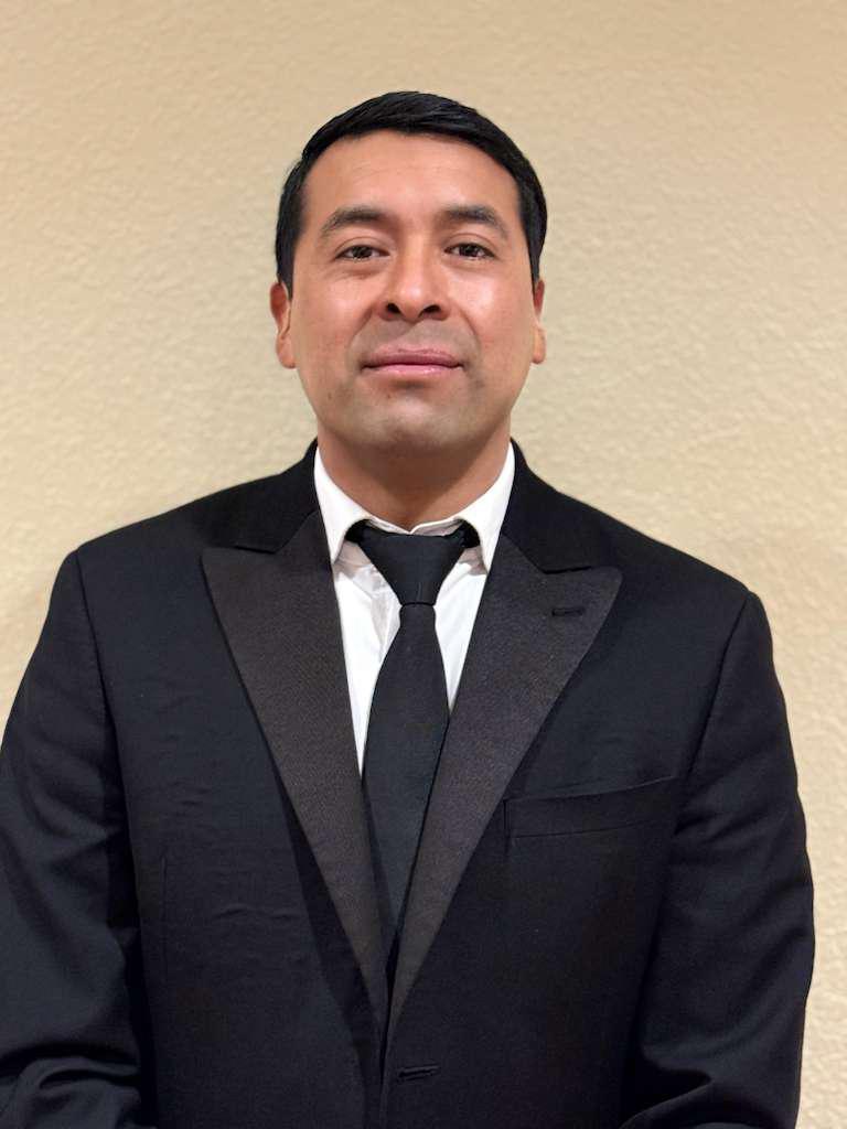 NUESTRO EQUIPO NUESTRO EQUIPO