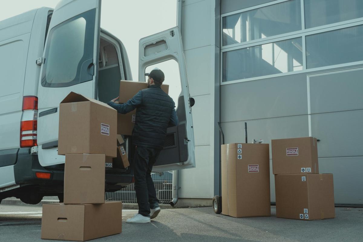Self-stockage à Pont-Audemer: une solution logistique agile pour les Entreprises Self-stockage à Pont-Audemer: une solution logistique agile pour les Entreprises