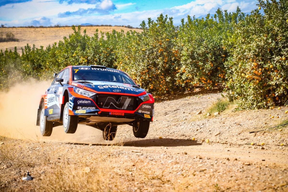 Éxito en la primera jornada del Rallye Tierras Altas de Lorca Éxito en la primera jornada del Rallye Tierras Altas de Lorca