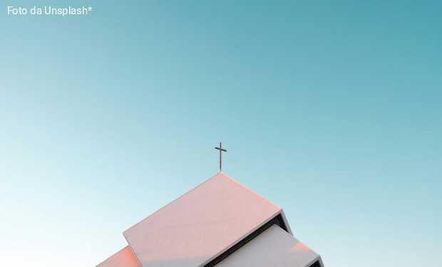 Tra le crepe e le fessure un nuovo modo di essere Chiesa Tra le crepe e le fessure un nuovo modo di essere Chiesa