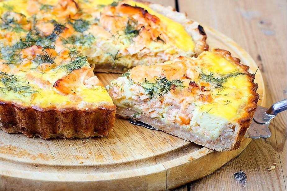 SCOTTISH SMOKED SALMON, ROASTED FENNEL AND GRUYÈRE TART 