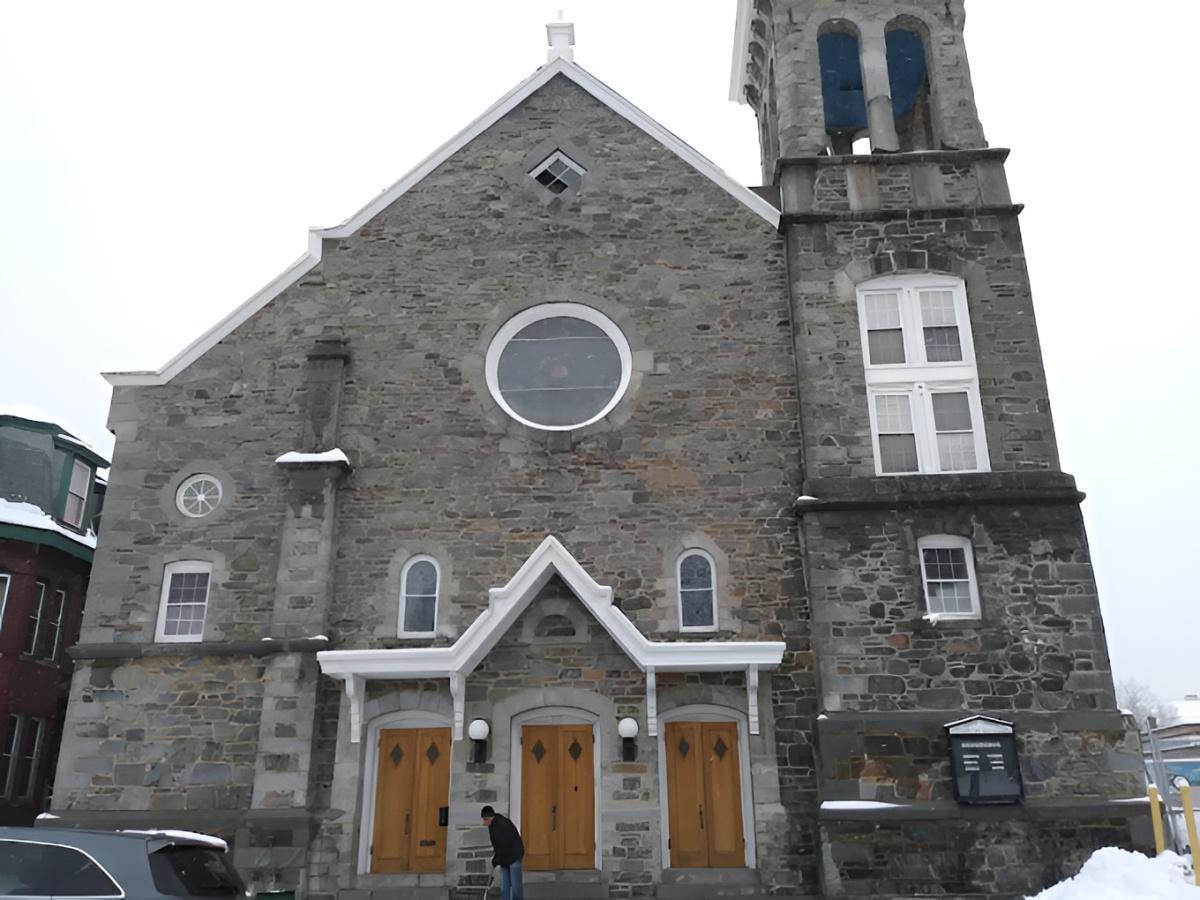 FDS Lawrence, MA. FDS Lawrence, MA.