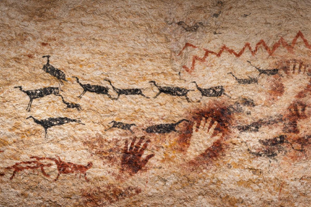 LIVRE. Avant l’écriture. Signes, figures, paroles