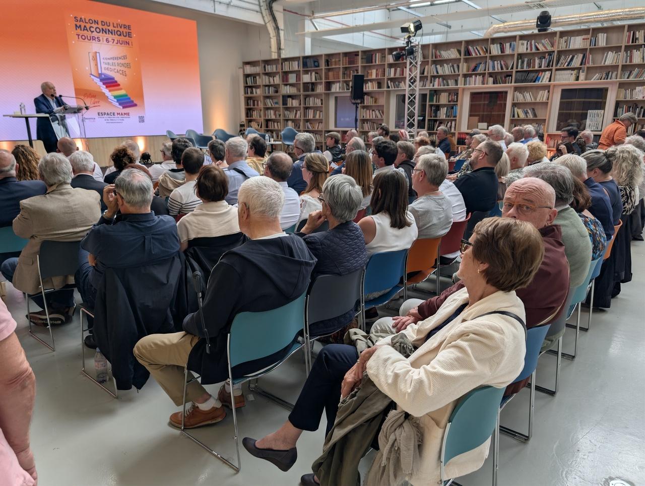 Conférence d'Alain Juillet