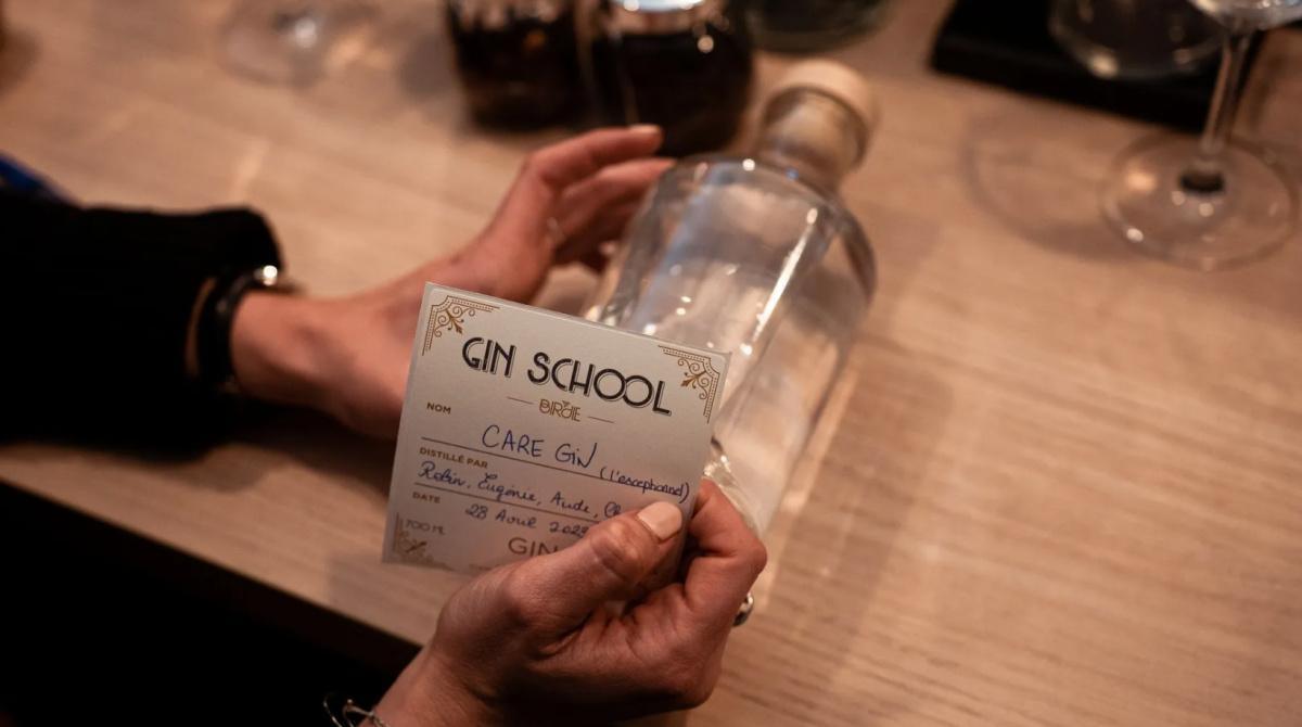 🧪 Distille ton propre gin avec Thomas et Gauthier à Lille 🧪 Distille ton propre gin avec Thomas et Gauthier à Lille