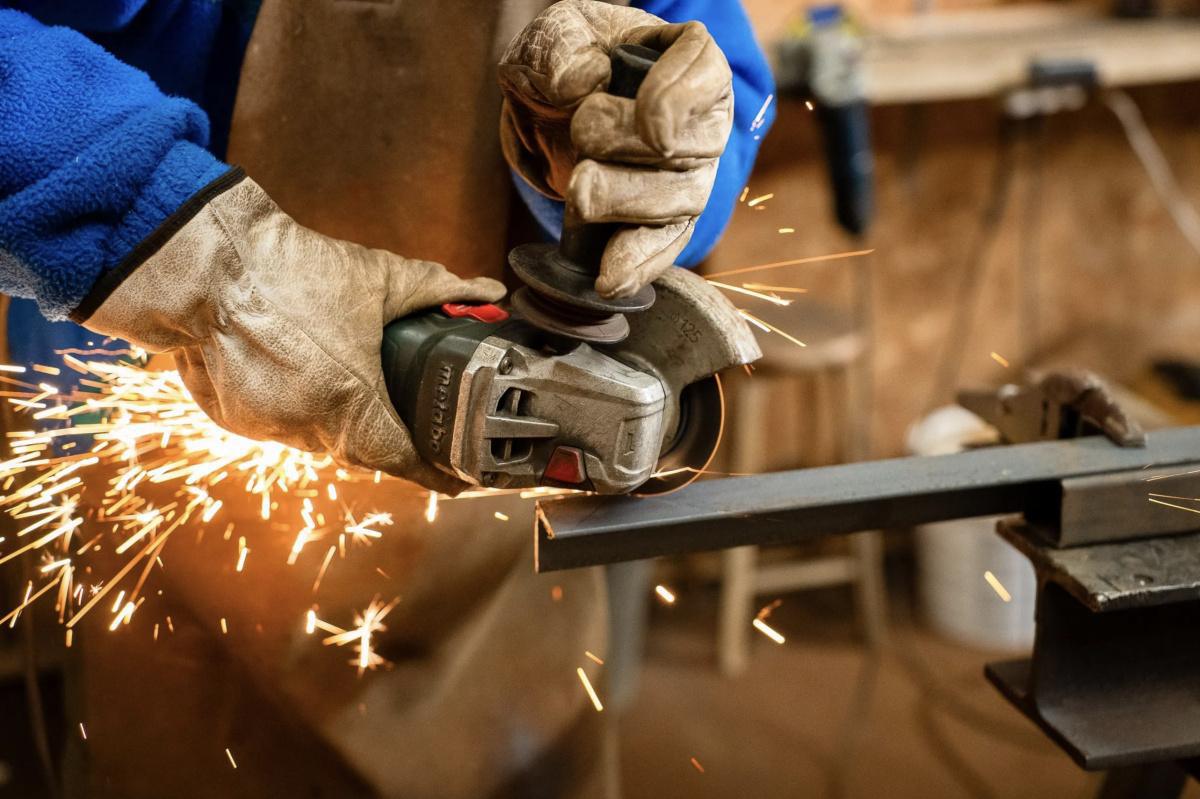 Initiez-vous à la soudure métal avec Pierre