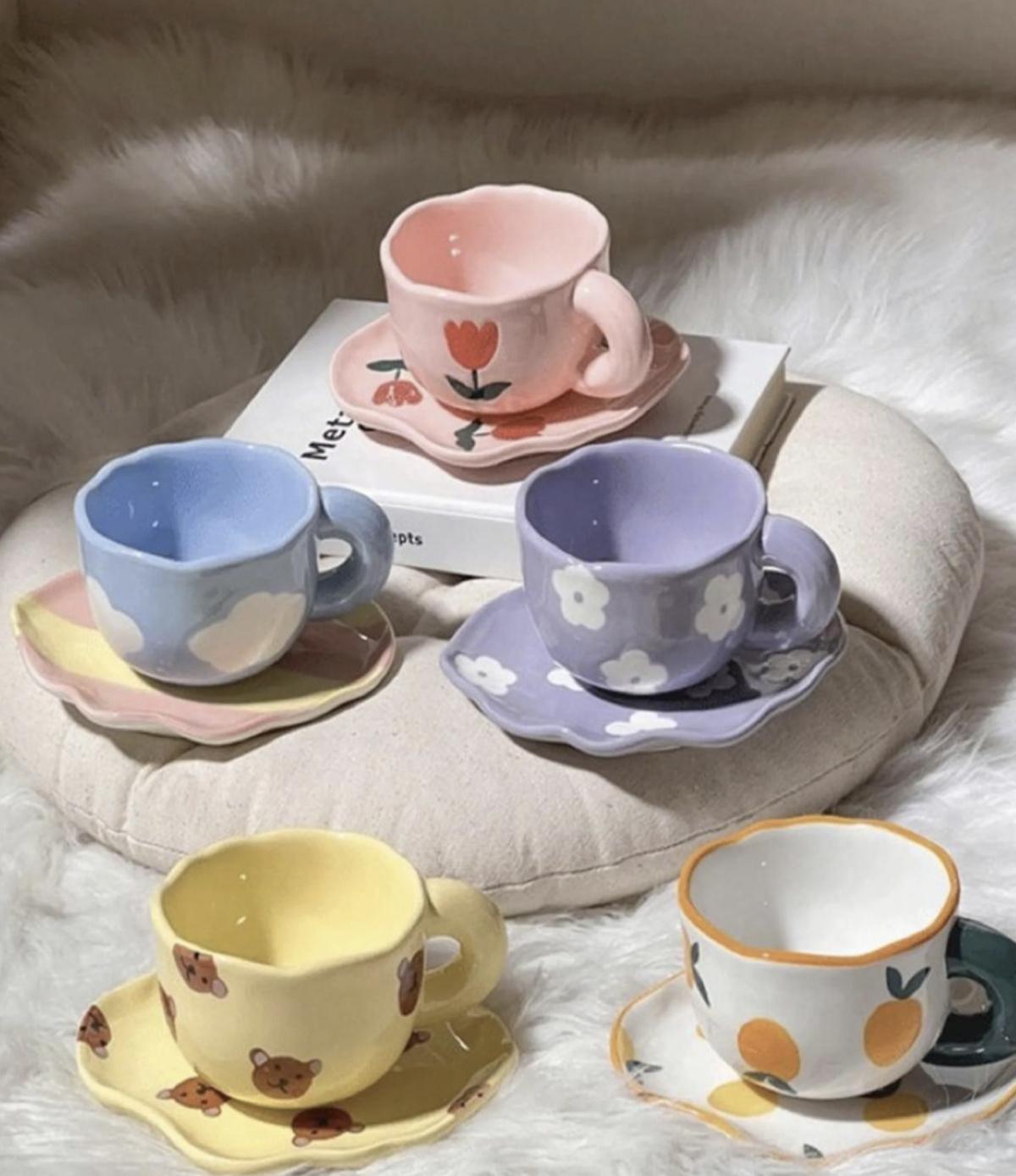 Modelez votre tasse personnalisée avec Bastien